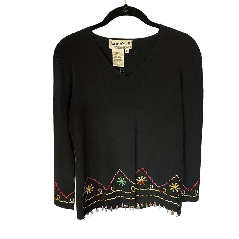 New Joseph A Knit Top with Beading and Embroidery, size Large, beaded tassel hem